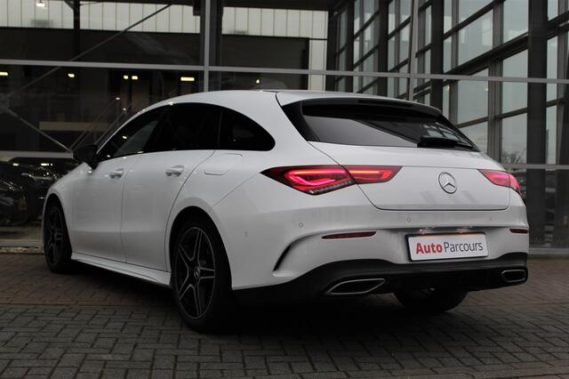 Mercedes-Benz CLA-KLASSE 180 Bns Sol. AMG | Pano|