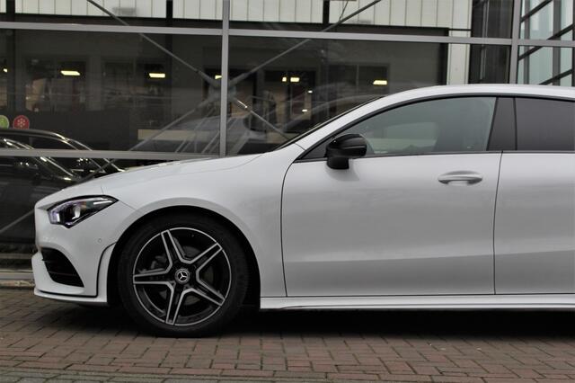 Mercedes-Benz CLA-KLASSE 180 Bns Sol. AMG | Pano|