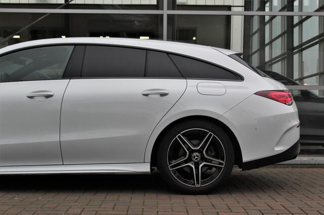 Mercedes-Benz CLA-KLASSE 180 Bns Sol. AMG | Pano|