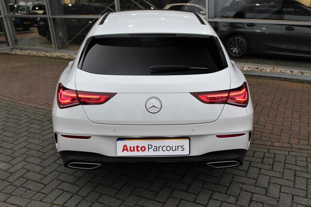 Mercedes-Benz CLA-KLASSE 180 Bns Sol. AMG | Pano|