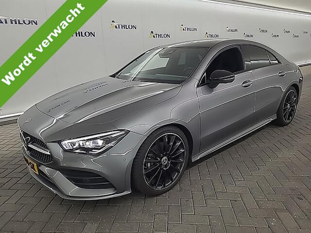 Mercedes-Benz CLA-KLASSE 180 AMG Line Schuifdak Widescreen