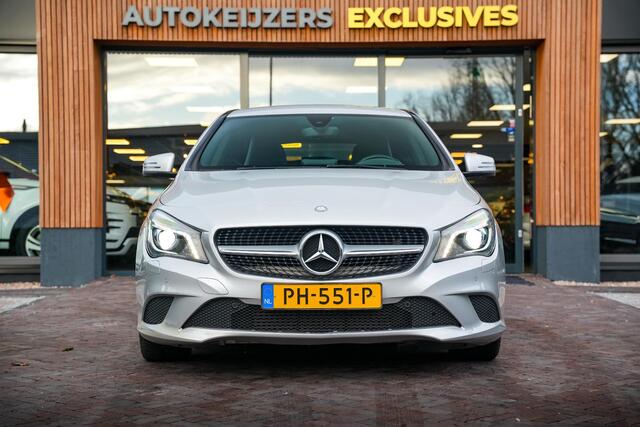 Mercedes-Benz CLA-KLASSE Shooting Brake 200 d Xenon PDC Airco Radio/CD 17''LM