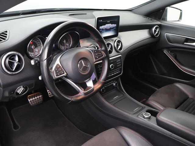 Mercedes-Benz CLA-KLASSE Shooting Brake 180 Ambition | Automaat | Multifunctioneel stuurwiel | Flippers | Automatische verlichting | Bluetooth | Spraakbediening | Navi FullMap | Parkeersensoren | Dynamic Select | Automatische achterklep | Deurvergrendeling | Lm18'' |