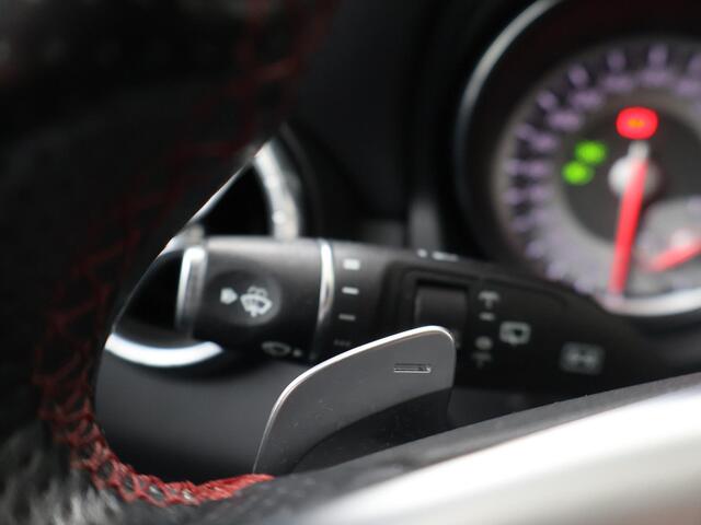 Mercedes-Benz CLA-KLASSE Shooting Brake 180 Ambition | Automaat | Multifunctioneel stuurwiel | Flippers | Automatische verlichting | Bluetooth | Spraakbediening | Navi FullMap | Parkeersensoren | Dynamic Select | Automatische achterklep | Deurvergrendeling | Lm18'' |