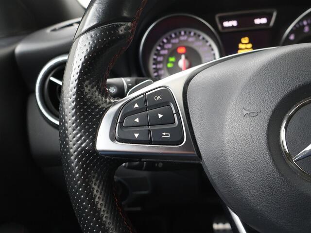 Mercedes-Benz CLA-KLASSE Shooting Brake 180 Ambition | Automaat | Multifunctioneel stuurwiel | Flippers | Automatische verlichting | Bluetooth | Spraakbediening | Navi FullMap | Parkeersensoren | Dynamic Select | Automatische achterklep | Deurvergrendeling | Lm18'' |