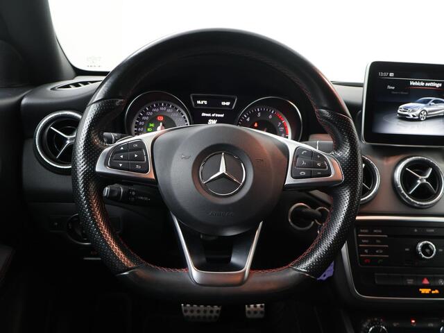 Mercedes-Benz CLA-KLASSE Shooting Brake 180 Ambition | Automaat | Multifunctioneel stuurwiel | Flippers | Automatische verlichting | Bluetooth | Spraakbediening | Navi FullMap | Parkeersensoren | Dynamic Select | Automatische achterklep | Deurvergrendeling | Lm18'' |