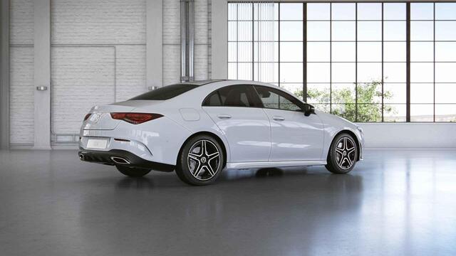 Mercedes-Benz CLA-KLASSE 250 e AMG Line | Panoramadak | Night pakket |