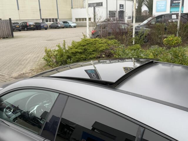 Mercedes-Benz CLA-KLASSE 200 Shooting Brake AMG 163PK PanooTrekhaak