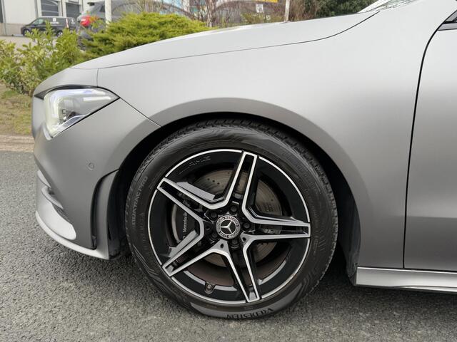 Mercedes-Benz CLA-KLASSE 200 Shooting Brake AMG 163PK PanooTrekhaak