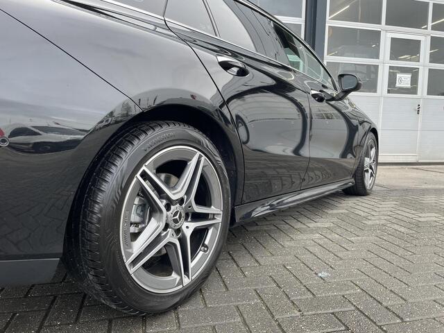 Mercedes-Benz CLA-KLASSE 180 Shooting Brake | AMG | Keyless | Sfeerverlichting