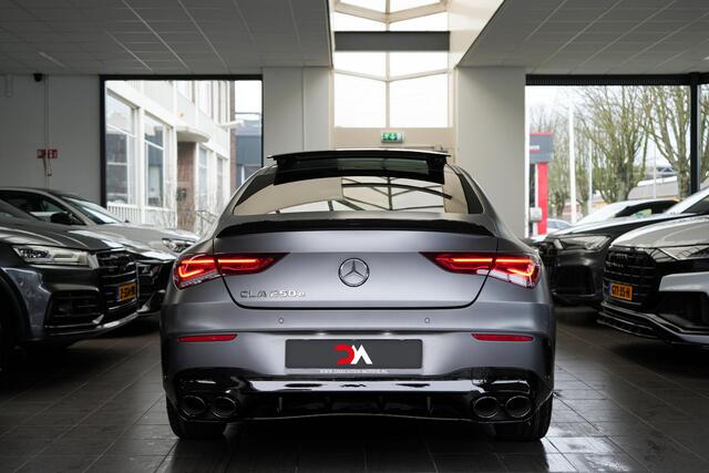 Mercedes-Benz CLA-KLASSE 250 e MAGNO AMG | SFEER | 45S | PANO | CAMERA | CARPLAY