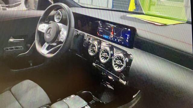 Mercedes-Benz CLA-KLASSE 250 e | Navi | Camera | Stoelverwarming
