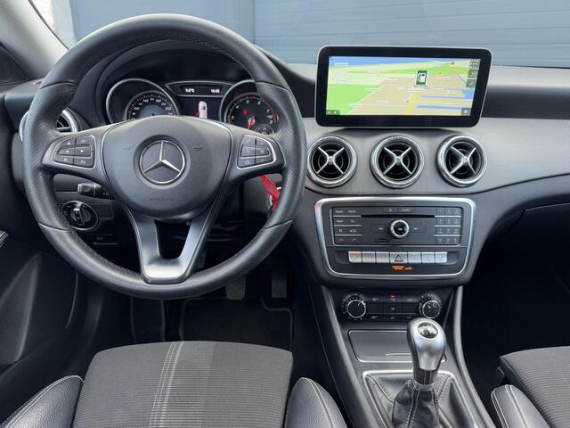 Mercedes-Benz CLA-KLASSE Shooting Brake 180 Prestige 2e Eigenaar,Navi,Airco,Cruise,Schuif Kanteldak,Camera,LM Velgen,PDC Voor en Achter,APK tot 08-2025