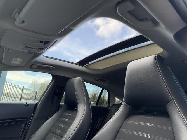 Mercedes-Benz CLA-KLASSE Shooting Brake 180 Prestige 2e Eigenaar,Navi,Airco,Cruise,Schuif Kanteldak,Camera,LM Velgen,PDC Voor en Achter,APK tot 08-2025