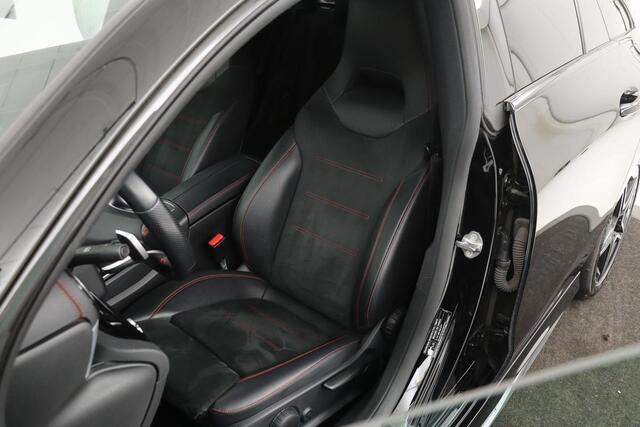 Mercedes-Benz CLA-KLASSE 250e AMG Night | Stoelverwarming | Carplay | Camera | Sfeerverlichting | Leder/Alcantara | Full LED | Widescreen