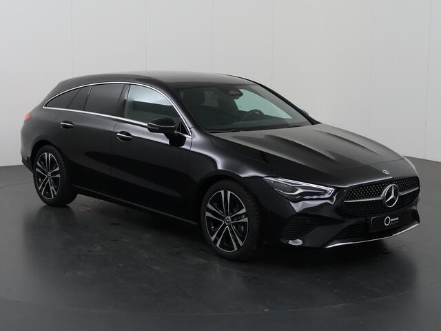 Mercedes-Benz CLA-KLASSE Shooting Brake 180 Star Edition Luxury Line 18 inch LM velgen | Getinte ramen | Led verlichting | Facelift type