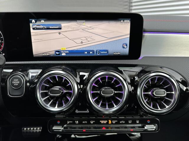 Mercedes-Benz CLA-KLASSE 250 e AMG Line | Premium | Nightpakket | Panoramadak | Achteruitrijcamera | Stoelverwarming | Sfeerverlichting | Showmodel SALE