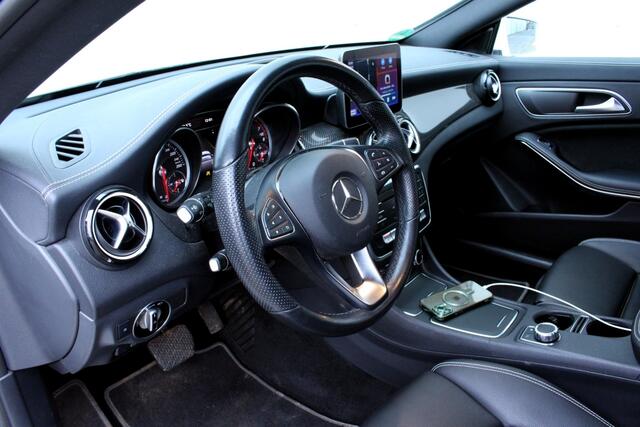 Mercedes-Benz CLA-KLASSE Shooting Brake 180 AMG AUT CARPLAY LEDER CAMERA '18