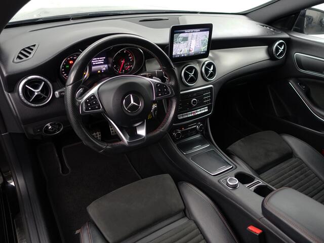 Mercedes-Benz CLA-KLASSE AMG Night Edition Aut- Panoramadak, Xenon Led, Dynamic Select, Camera, Park Assist, Sport Leder Interieur
