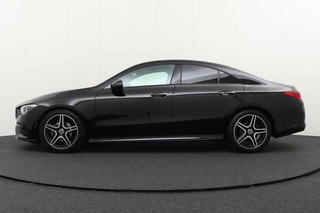 Mercedes-Benz CLA-KLASSE 180 AMG Night-Pakket Camera Sfeerverlichting