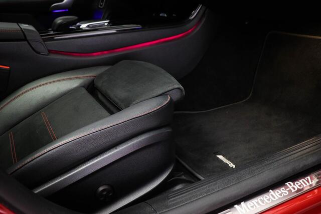 Mercedes-Benz CLA-KLASSE 250 e Business Solution AMG Limited | BUSINESS PLUS PACK | WIDESCREEN | SFEERVERLICHTING | DAB | APPLE