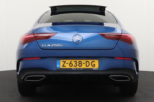 Mercedes-Benz CLA-KLASSE 250e AMG Facelift Pano-dak Adapt. Cruise