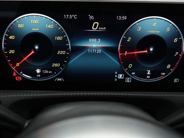 Mercedes-Benz CLA-KLASSE Shooting Brake 180 Advantage |AMG-Styling |Achteruitrijcamera | Panoramadak | Lichtmetalen velgen | Trekhaak | Parking support | Navigatie | Inclusief 24 maanden MB Certified garantie voor Europa.