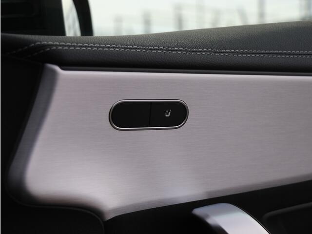 Mercedes-Benz CLA-KLASSE 250 e AMG I Widescreen I Leder I Keyless