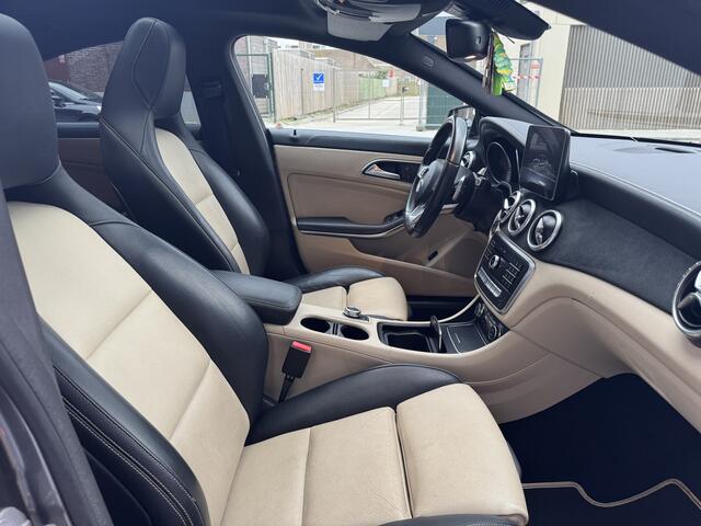 Mercedes-Benz CLA-KLASSE 250 Prestige AMG/PANORAMA