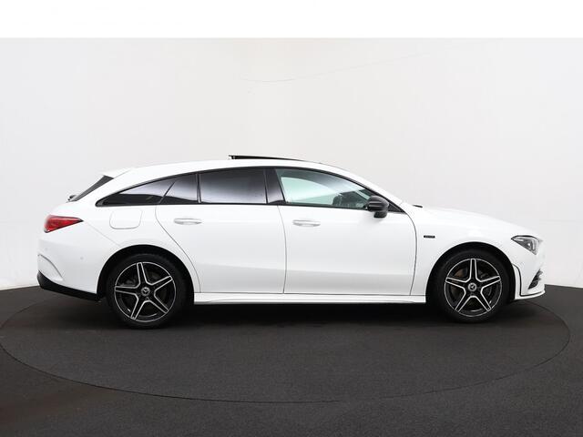 Mercedes-Benz CLA-KLASSE Shooting Brake 250 e Business Solution AMG Limited Edition NW Model AMG Line Plus Pano LED Camera Sfeer LM
