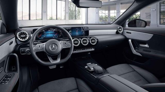 Mercedes-Benz CLA-KLASSE Shooting Brake 180 Business Solution AMG | Panoramadak | Night |