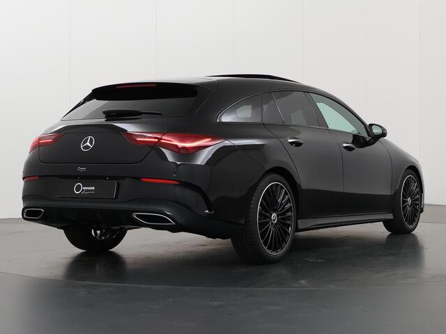 Mercedes-Benz CLA-KLASSE Shooting Brake 180 AMG Line | Night Pakket | 19 inch | Panoramadak | Keyless | Sfeerverlichting |