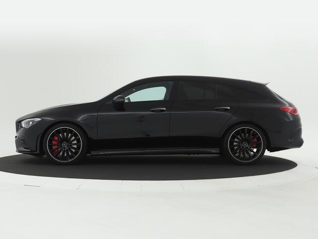 Mercedes-Benz CLA-KLASSE Shooting Brake AMG 35 4MATIC Premium | 306 pk | Nightpakket | 19 inch Black Multispaaks Velgen | Adaptive Cruise control | Leder | MultiBeam Led | Memory Seats | Premium-Pack | Augmented Reality MBUX | Alarm Urban Guard SCM3 |