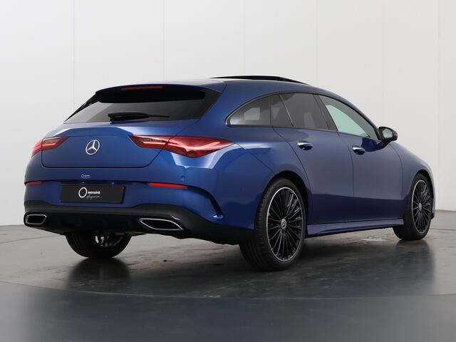 Mercedes-Benz CLA-KLASSE Shooting Brake 180 AMG Line | Night Pakket | Panoramadak | Sfeerverlichting | 19" multispaaks velgen | Trekhaak