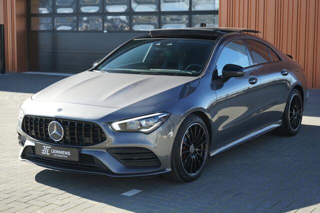 Mercedes-Benz CLA-KLASSE 220 AMG Panodak Burmester Camera Sfeerv. Trekhaak