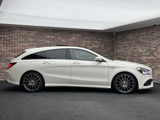 Mercedes-Benz CLA-KLASSE Shooting Brake 180 Business Solution AMG | Dak| Alcantara stuur | Trekhaak