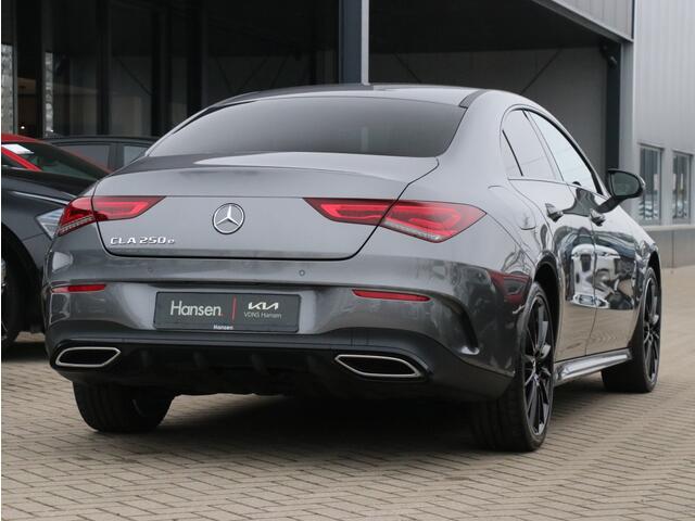 Mercedes-Benz CLA-KLASSE 250 e AMG Line I Leder I Keyless I Elektrische stoelverstelling