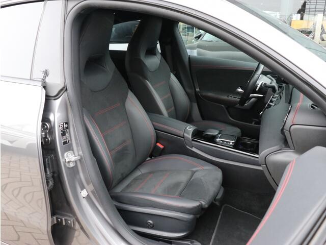 Mercedes-Benz CLA-KLASSE 250 e AMG Line I Leder I Keyless I Elektrische stoelverstelling