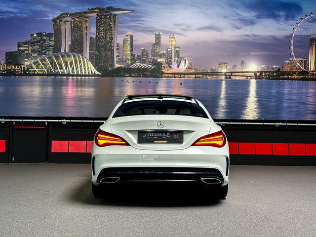 Mercedes-Benz CLA-KLASSE 180 AMG |Panorama|Camera|Keyless|NL NAP