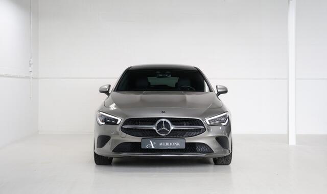 Mercedes-Benz CLA-KLASSE Shootingbrake 250 e Luxury Aut. NAP/Pano/Trekh/Sfeer/Widescreen/