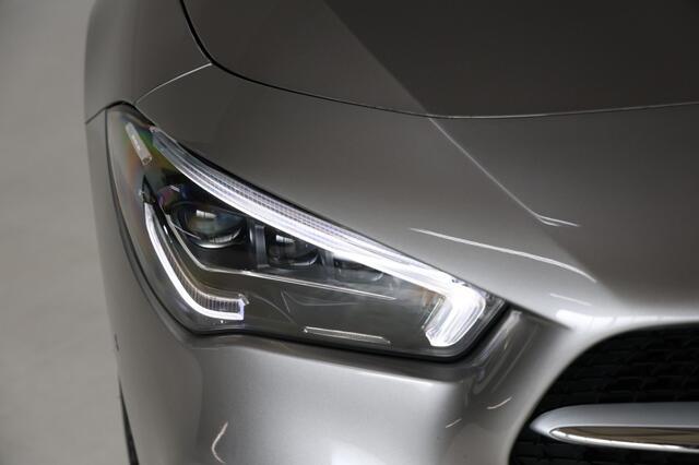 Mercedes-Benz CLA-KLASSE Shootingbrake 250 e Luxury Aut. NAP/Pano/Trekh/Sfeer/Widescreen/