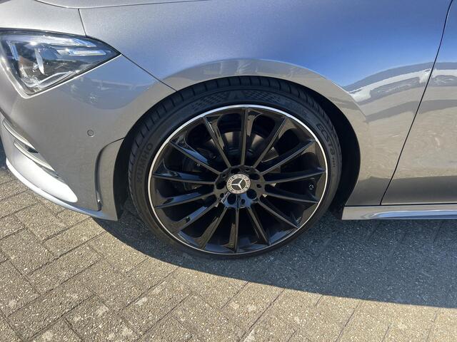 Mercedes-Benz CLA-KLASSE 180 AMG Panorama Widescreen 20 inch Mercedes-Benz CLA-klasse 180 Business Solution AMG