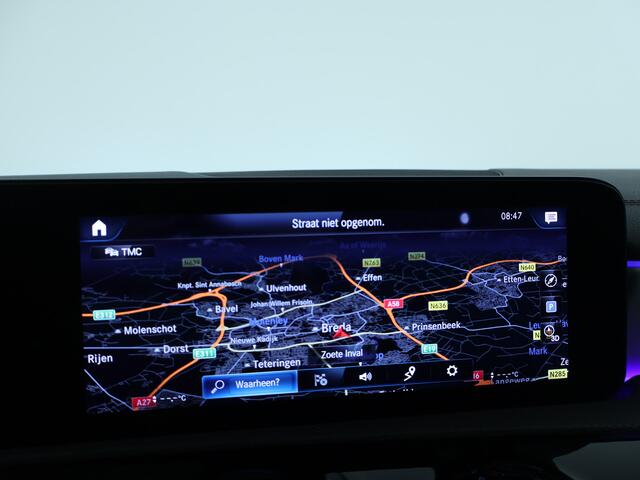 Mercedes-Benz CLA-KLASSE 200 Business Solution AMG | AMG Line | Night Pakket | Sfeerverlichting | Achteruitrijcamera | LED koplampen | Inclusief 24 maanden MB Certified garantie voor Europa.