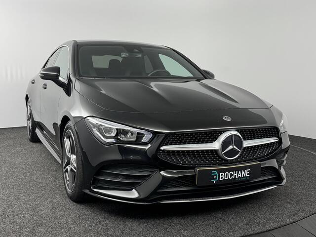 Mercedes-Benz CLA-KLASSE 180 Business Solution AMG | Camera | Climatronic | Trekhaak wegklapbaar | Navigatie |