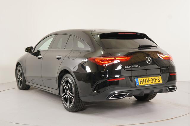 Mercedes-Benz CLA-KLASSE Shooting Brake 250 e AMG Line | MBUX | Camera | Stl. verw. | Sfeerverlichting | El. achterklep |