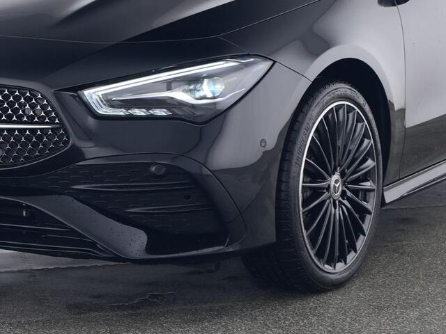 Mercedes-Benz CLA-KLASSE Shooting Brake 250 e AMG Plug-In Hybride | AMG Line Advanced Plus | Night Pakket | Dodehoek Assist | Stuur en Stoelverwarming | Inclusief 24 maanden MB Certified garantie voor Europa.