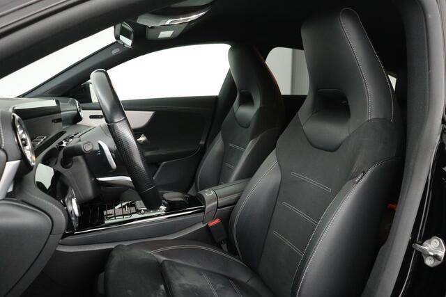 Mercedes-Benz CLA-KLASSE Shooting Brake 250e AMG Night | Carplay | Stoelverwarming | Leder/Alcantara | Sfeerverlichting | Camera | Full LED | Park Assist | 19'' | Widescreen | Navigatie