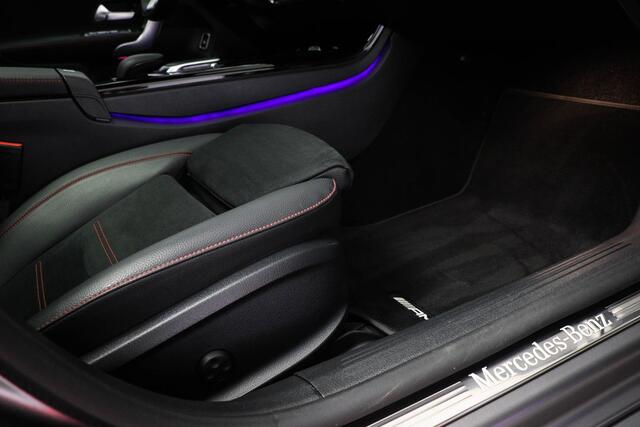 Mercedes-Benz CLA-KLASSE Shooting Brake 180 Business Solution AMG BUSINESS PLUS PACK | PANORAMADAK | WIDESCREEN | 18"