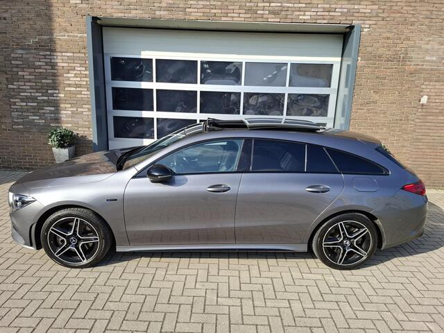 Mercedes-Benz CLA-KLASSE Shooting Brake 250 e Business Solution AMG Limited