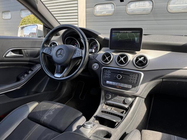 Mercedes-Benz CLA-KLASSE Shooting Brake 200 d Lease Edition Plus | Navigatie | Cruise Control | Trekhaak |